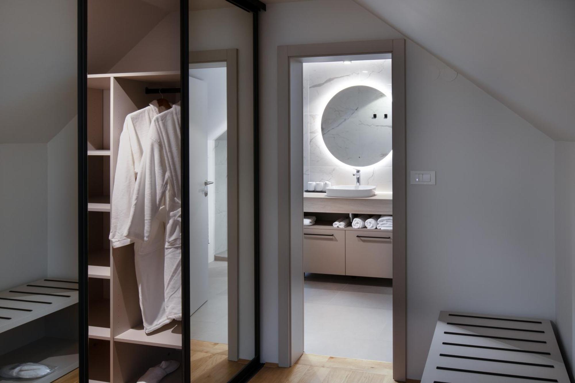 Bed and Breakfast Hisa Putr Trzin Exterior foto